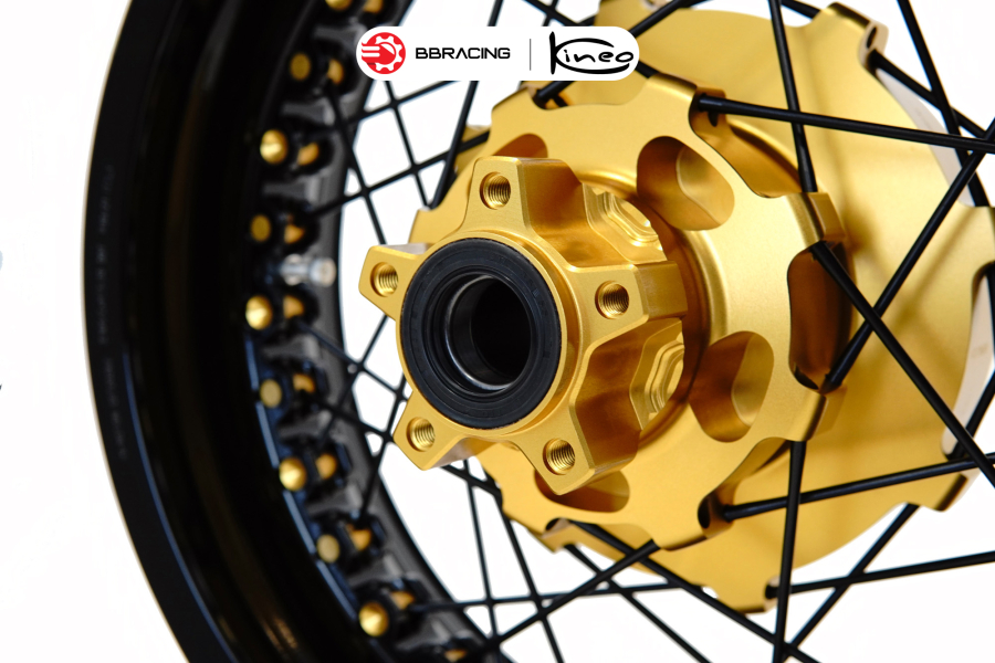 Mâm Kineo BMW R 18 - 3.50 x 19 &  5.00 x 16 - Đen & Vàng