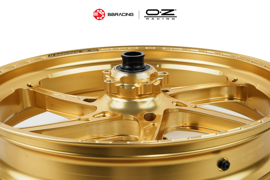 Mâm OZ Racing Ducati Panigale V4 2025 - Vàng